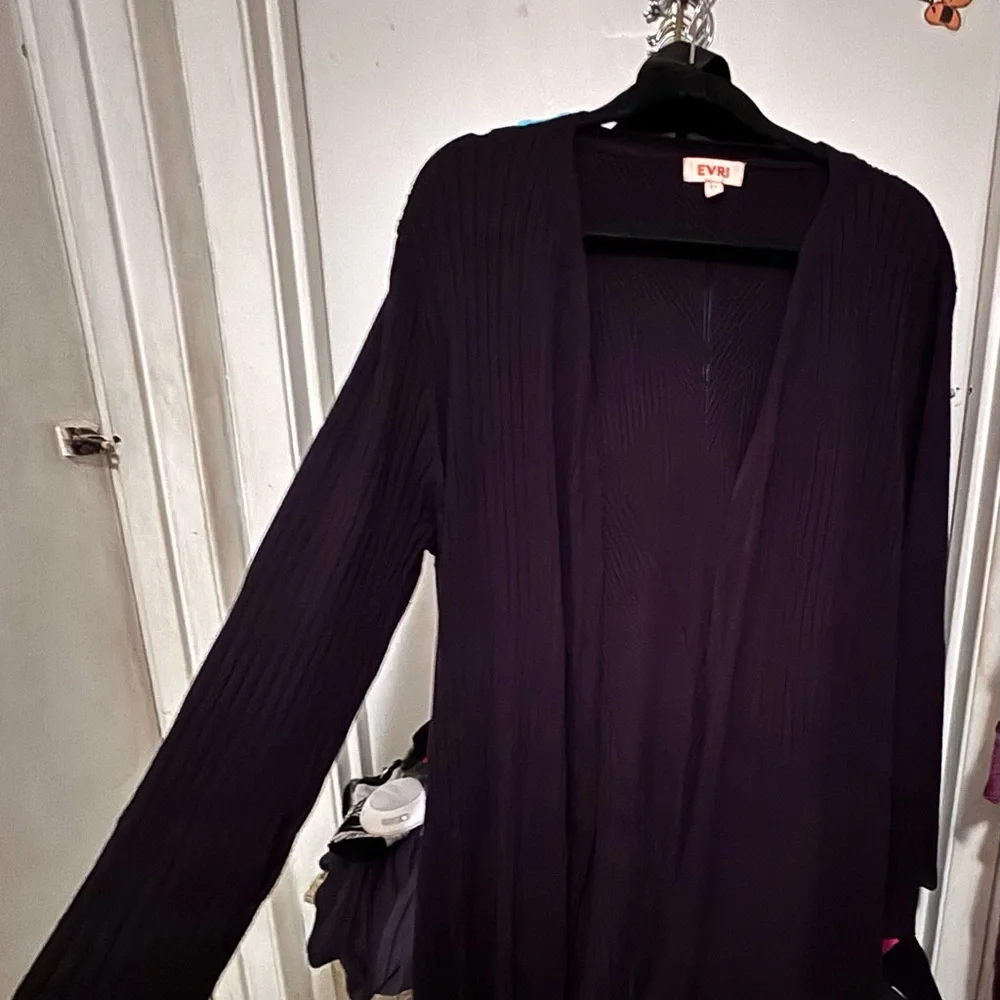 EVRI Women's Black Cardigan Sweater - Picture 1 of 3